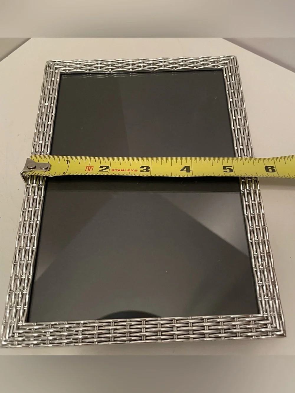 Basketweave 5x7 Photo Frame Silver Tone Tabletop‎